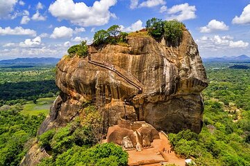 Cultural Tours in Kandy and Sigiriya